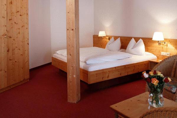 Hotel Vier Loewen Schönau im Schwarzwald Esterno foto